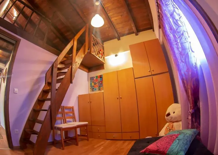 το σπίτι στο αγρόκτημα Villa Drosero (Trikala)